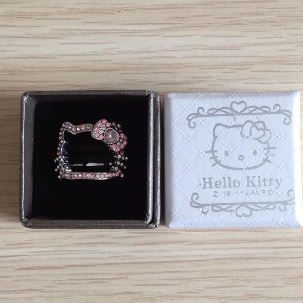 COPY - Hello Kitty ring - Picture 5 of 8